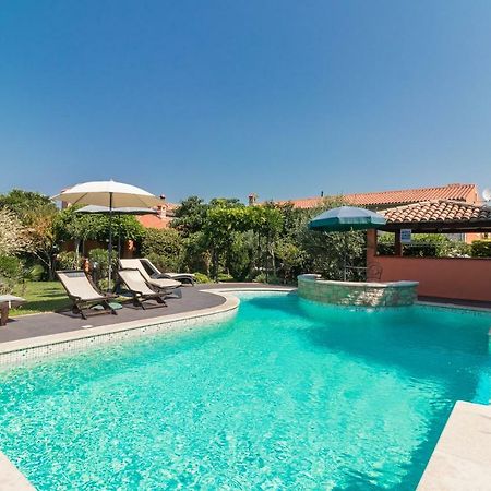 Country House Apartments Pula Exterior photo