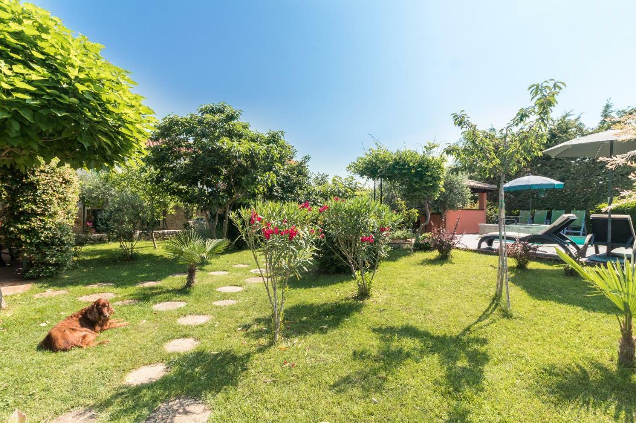 Country House Apartments Pula Exterior photo